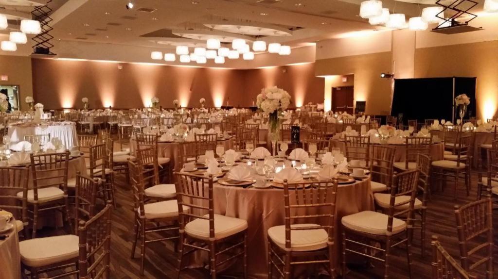 I Hotel And Illinois Conference Center - Champaign Ngoại thất bức ảnh