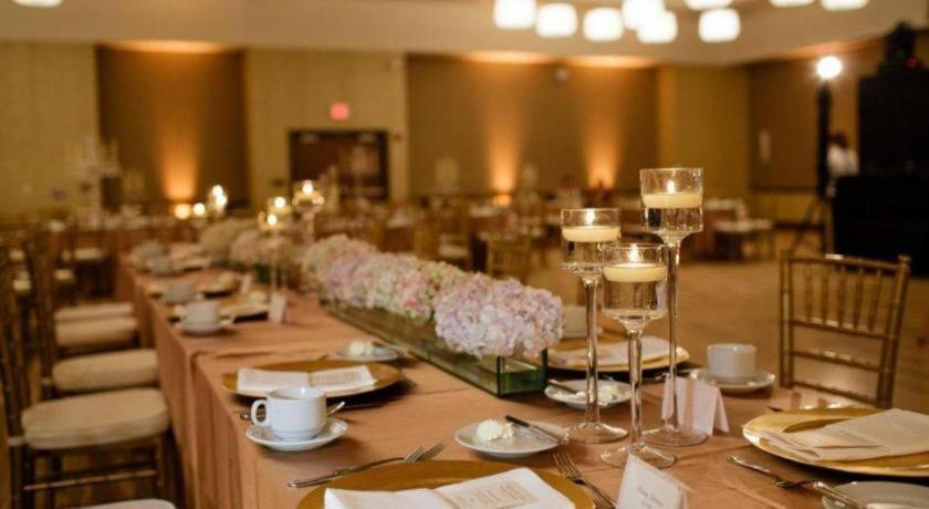 I Hotel And Illinois Conference Center - Champaign Ngoại thất bức ảnh